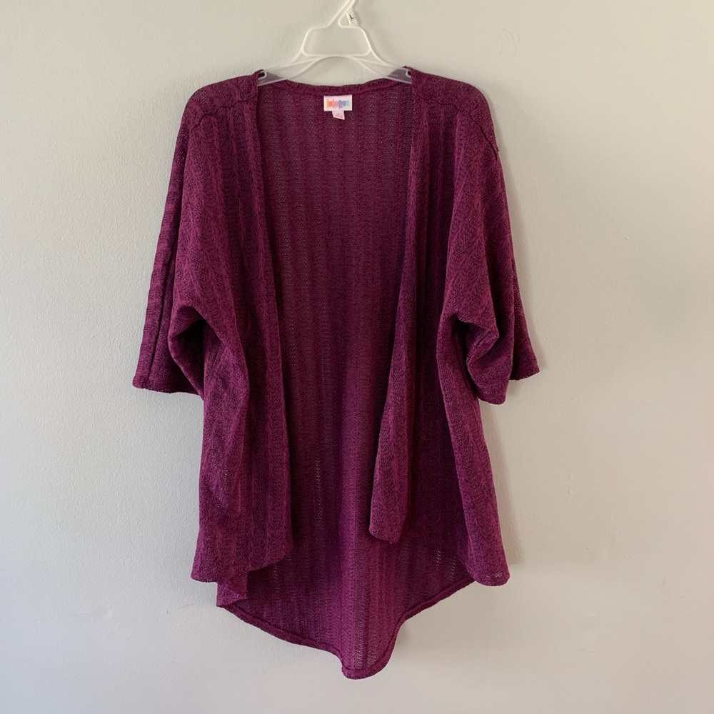 Beautiful LuLaRoe Lindsay Purple cardigan, small